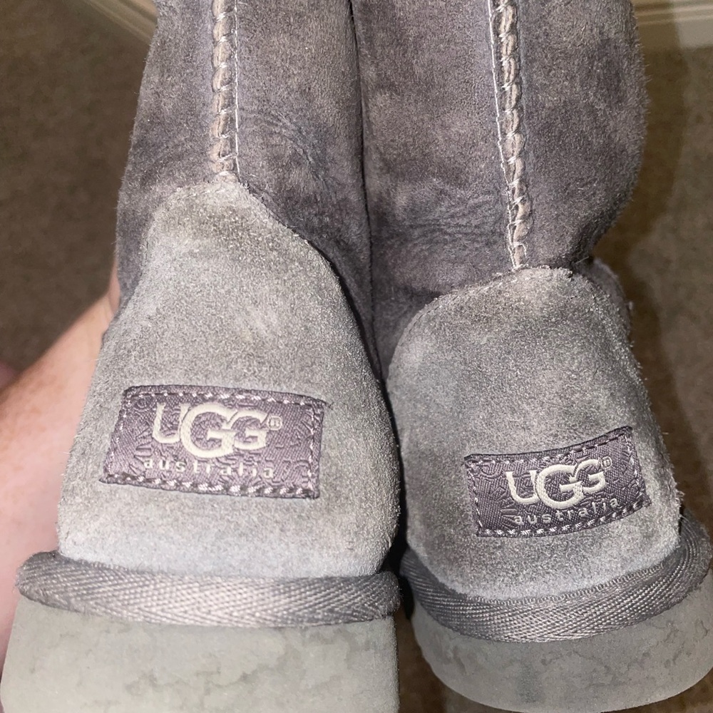 Uggs tall boots sz 8
